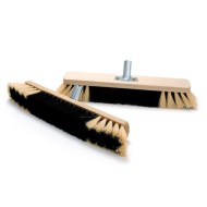 Zmeták drevený 40 cm s kovaním bez rúčky_1